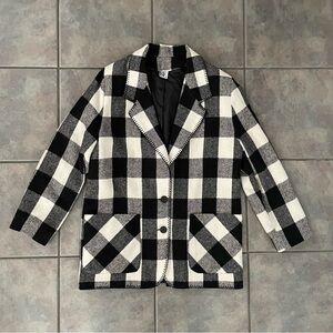 Vintage Wool Blend Black And Ivory Two Button Checked Women’s Blazer medium
